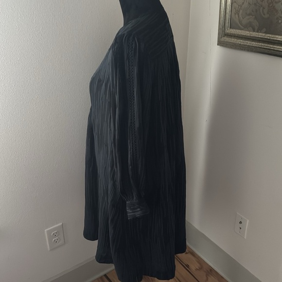 Ann Taylor Dobby shirred shift V neck Boho 3/4 sleeves eyelet trim dress Sz 4 - Picture 7 of 8